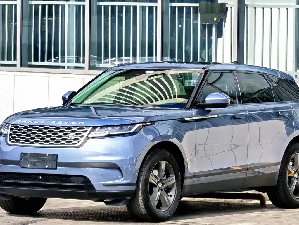 Land Rover Velar — фото 1