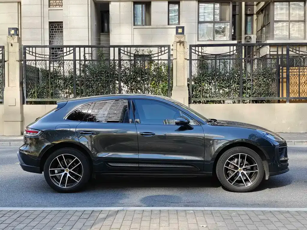 Porsche Macan — фото 7