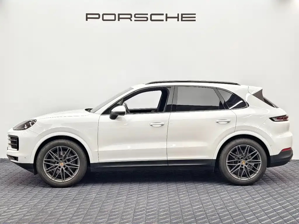Porsche Cayenne — фото 2