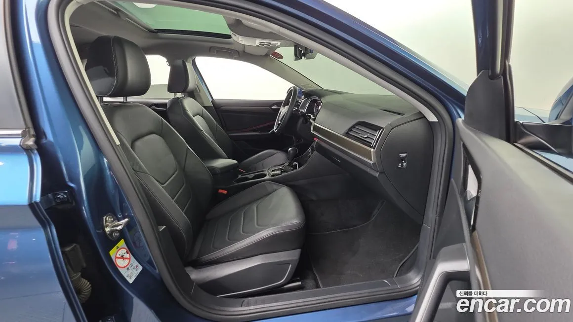 Volkswagen Jetta — фото 10