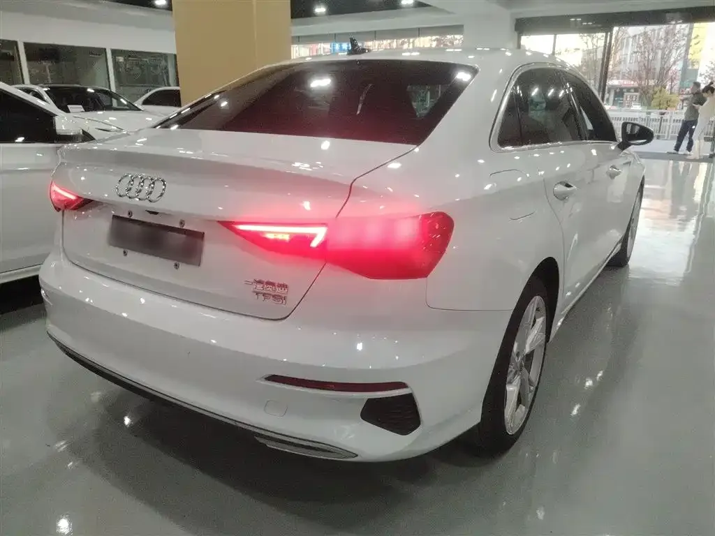 Audi A3 — фото 7