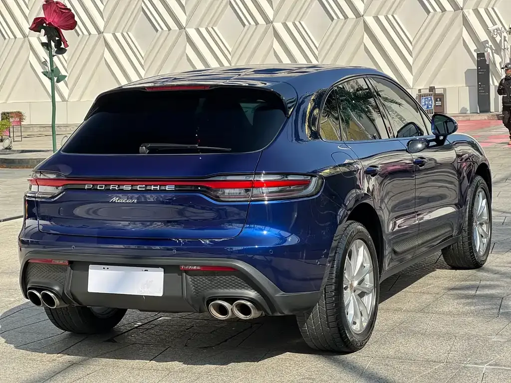 Porsche Macan — фото 6