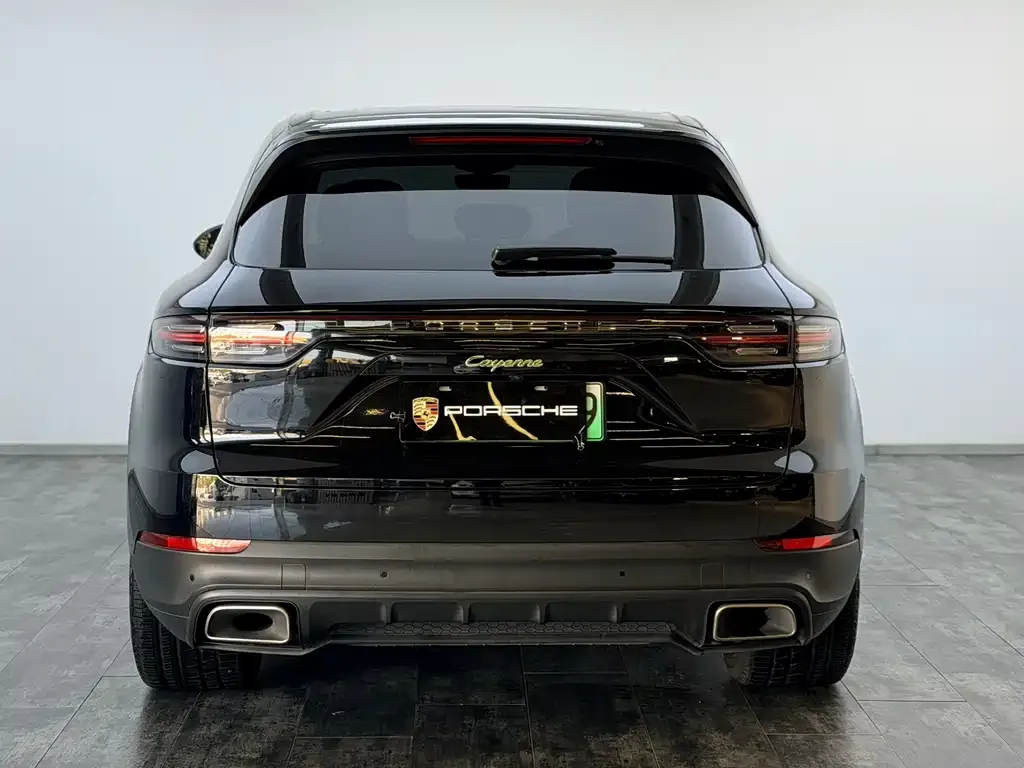 Porsche Cayenne Hybrid — фото 6