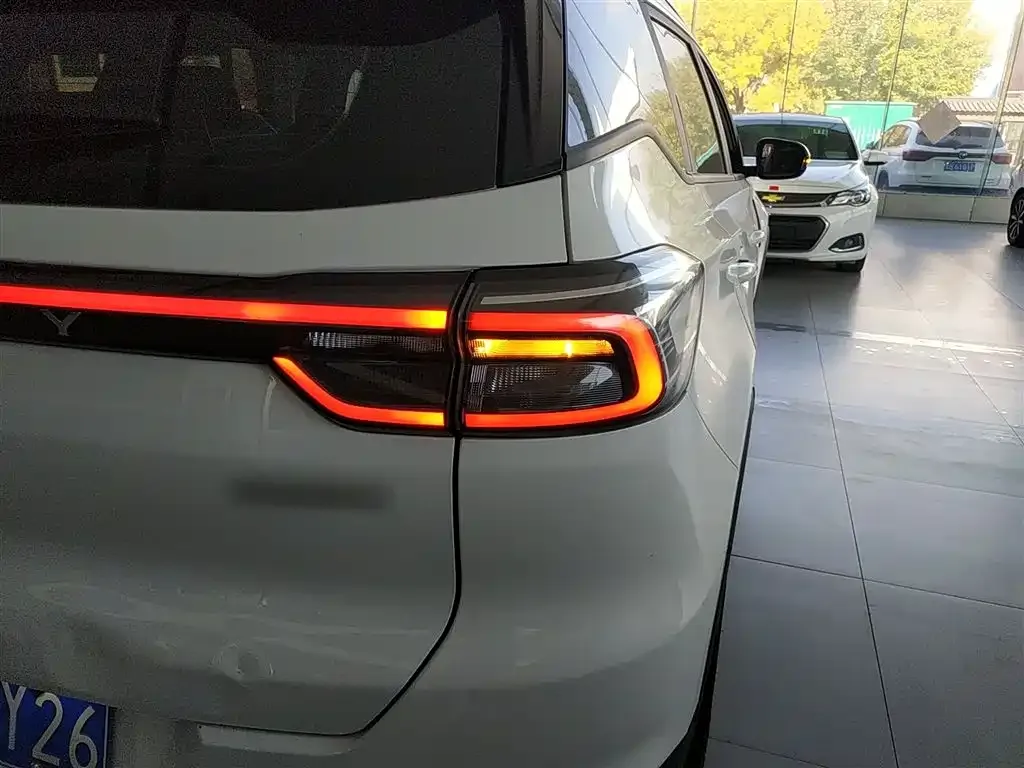 Chery Tiggo 7 PLUS — фото 8