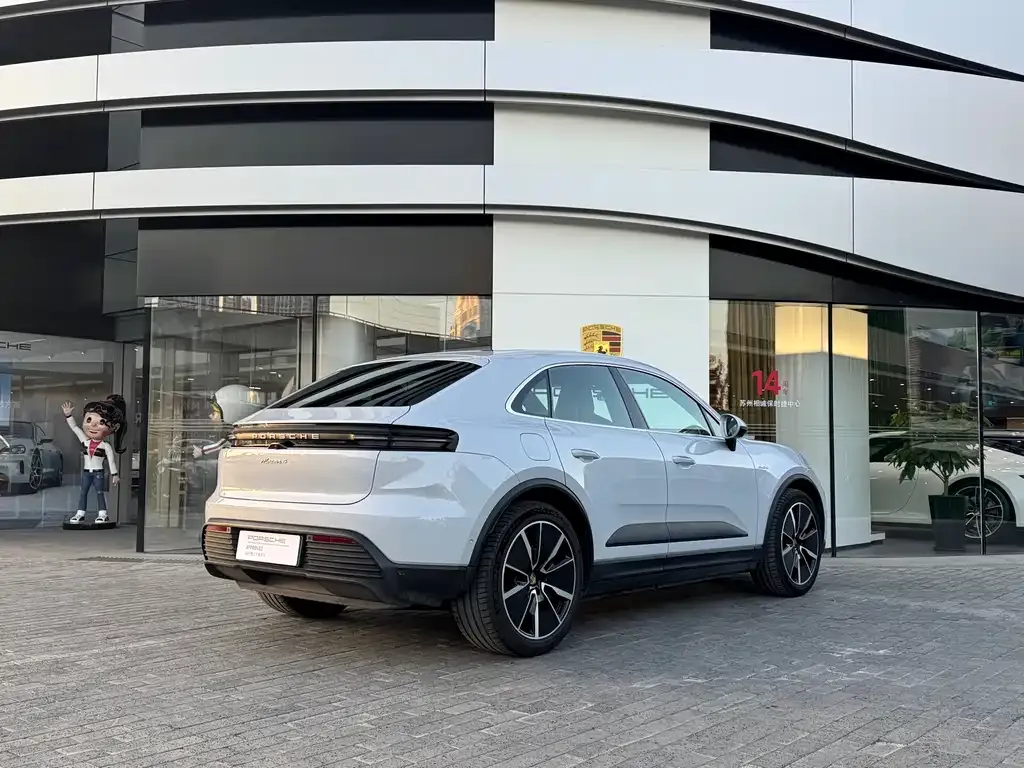 Porsche Macan EV — фото 8