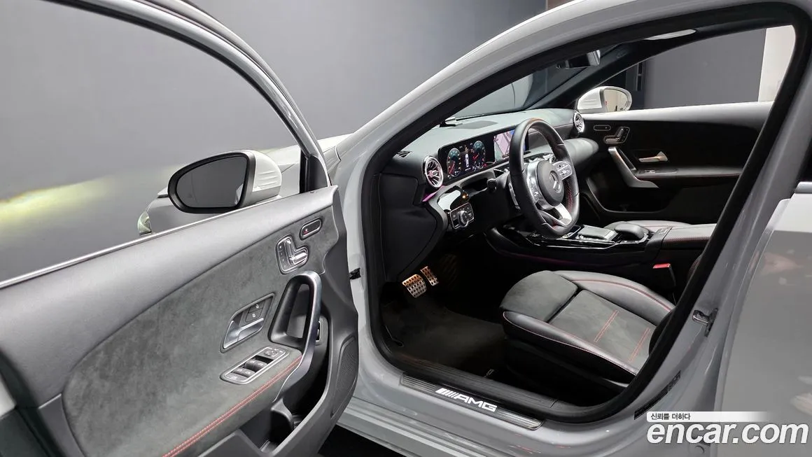 Mercedes-Benz A-Class — фото 10