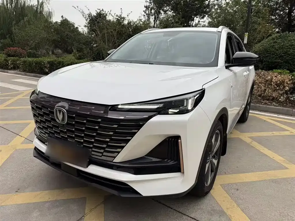 Changan CS55PLUS — фото 1