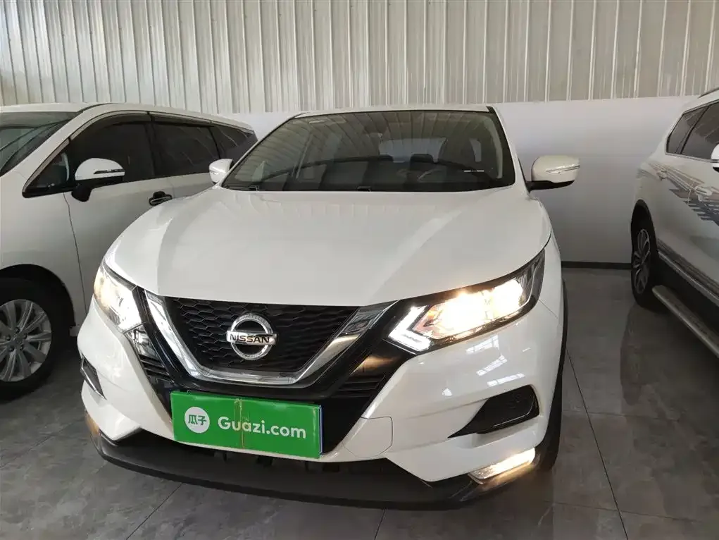 Nissan Qashqai — фото 3