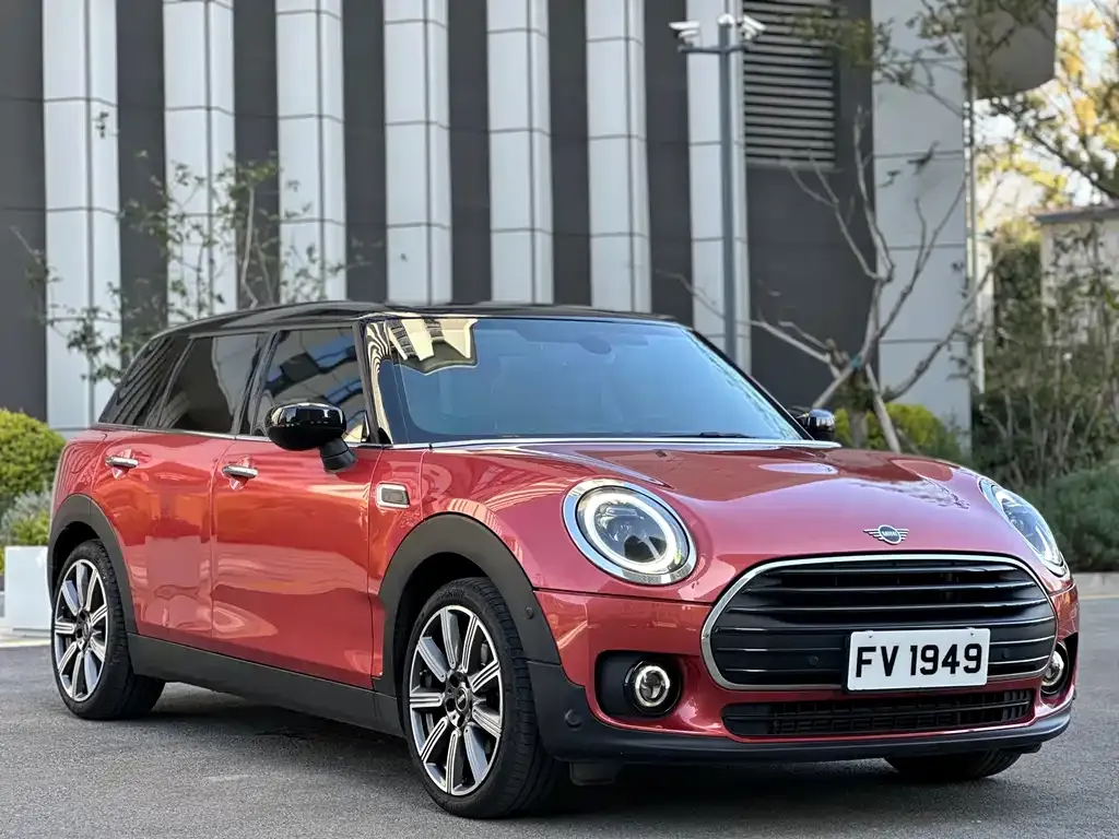 MINI Clubman — фото 4