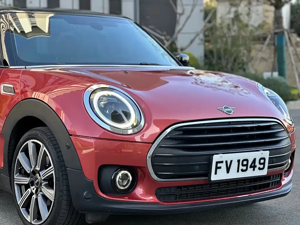 MINI Clubman — фото 5