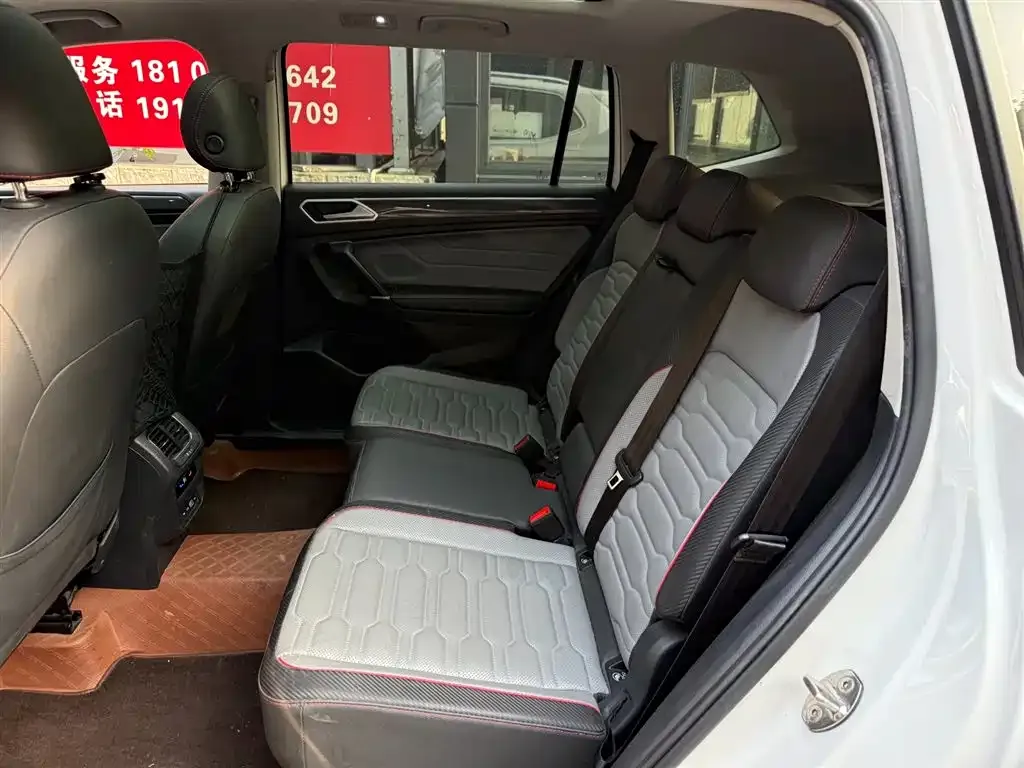 Volkswagen Tiguan L New Energy — фото 10