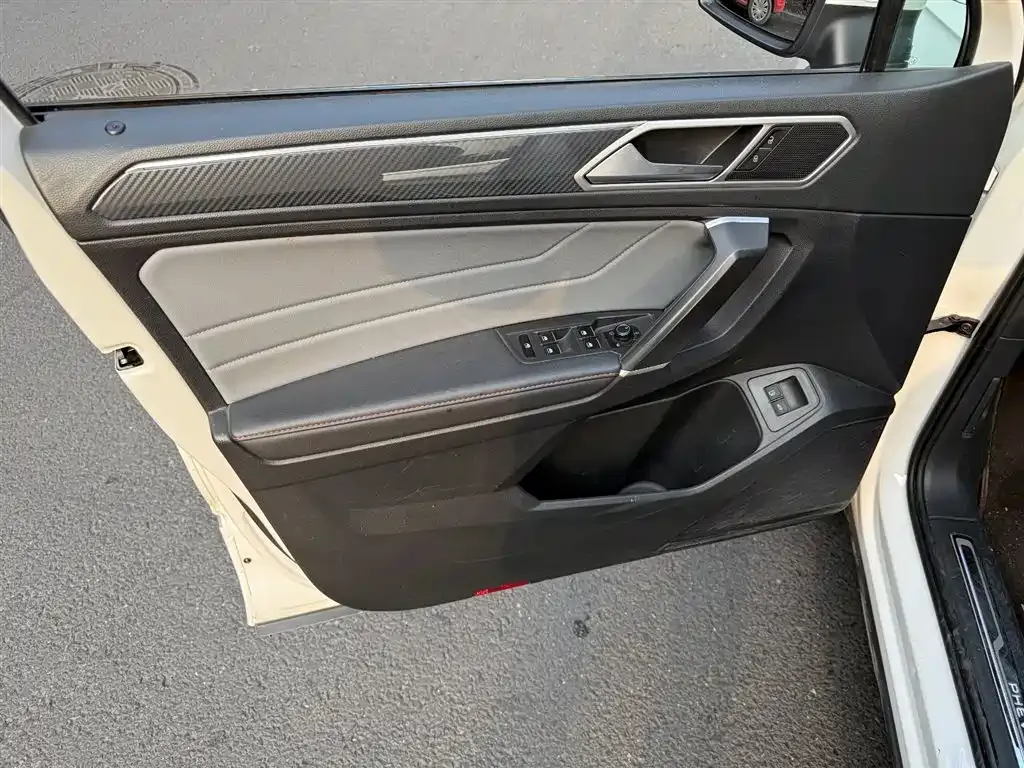Volkswagen Tiguan L New Energy — фото 6