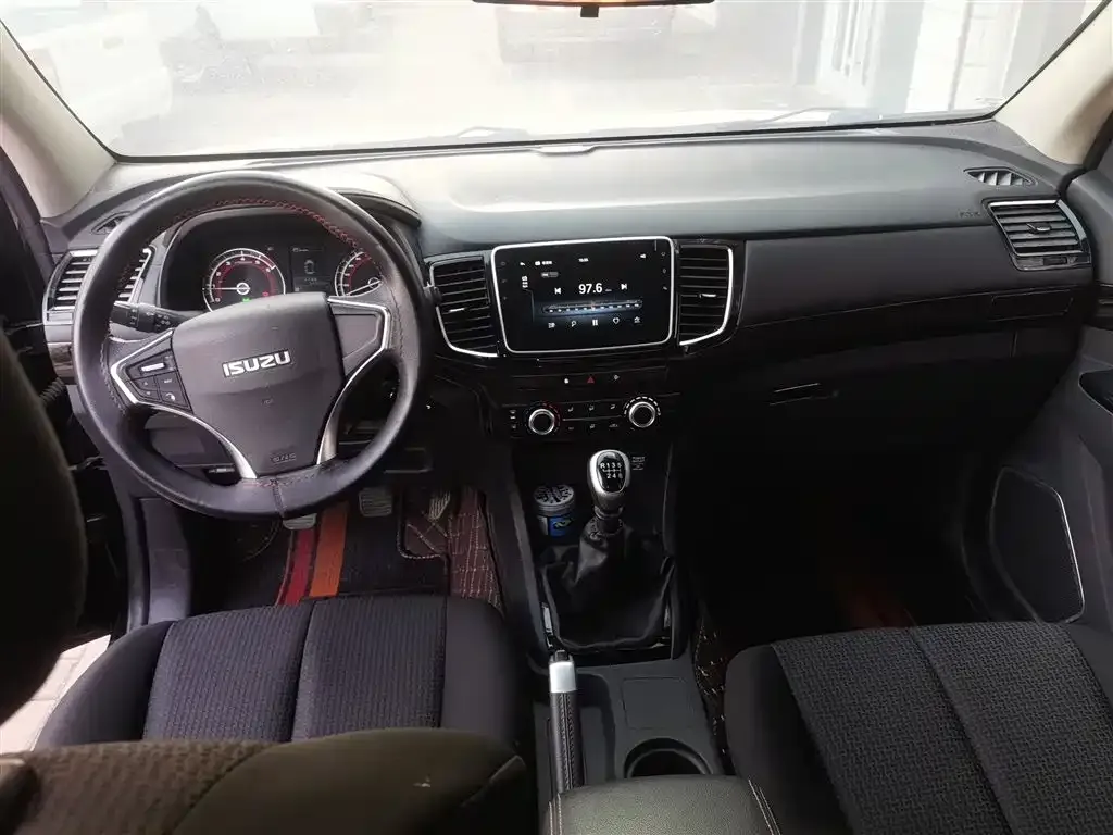 Isuzu Lingtuo — фото 10