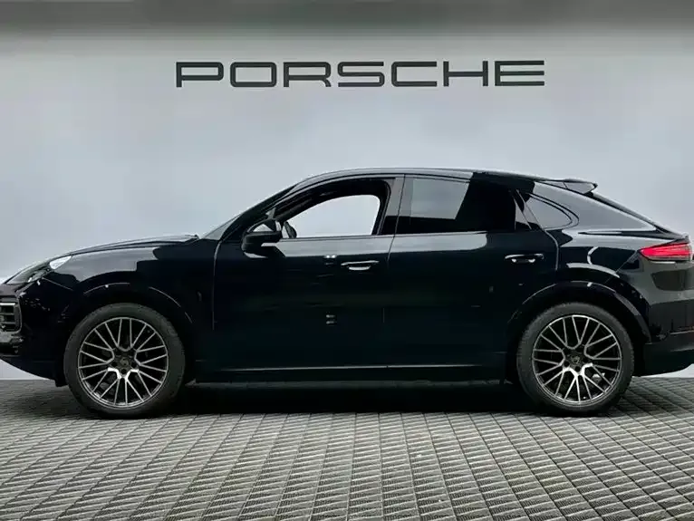 Porsche Cayenne — фото 4