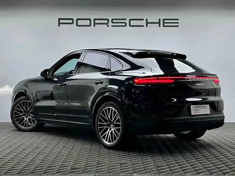 Porsche Cayenne — фото 6