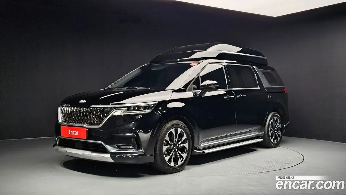 Kia Carnival — фото 1