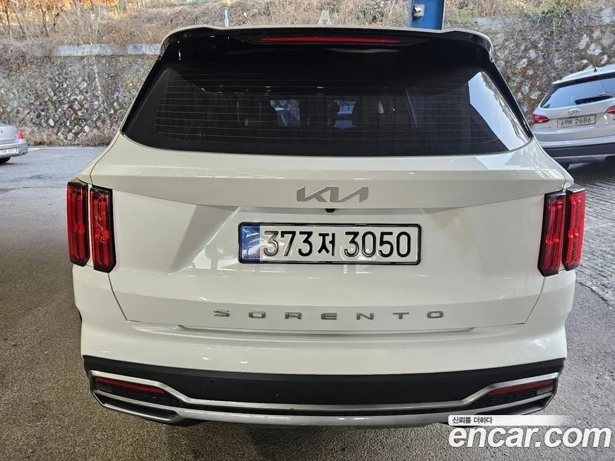 Kia Sorento — фото 6