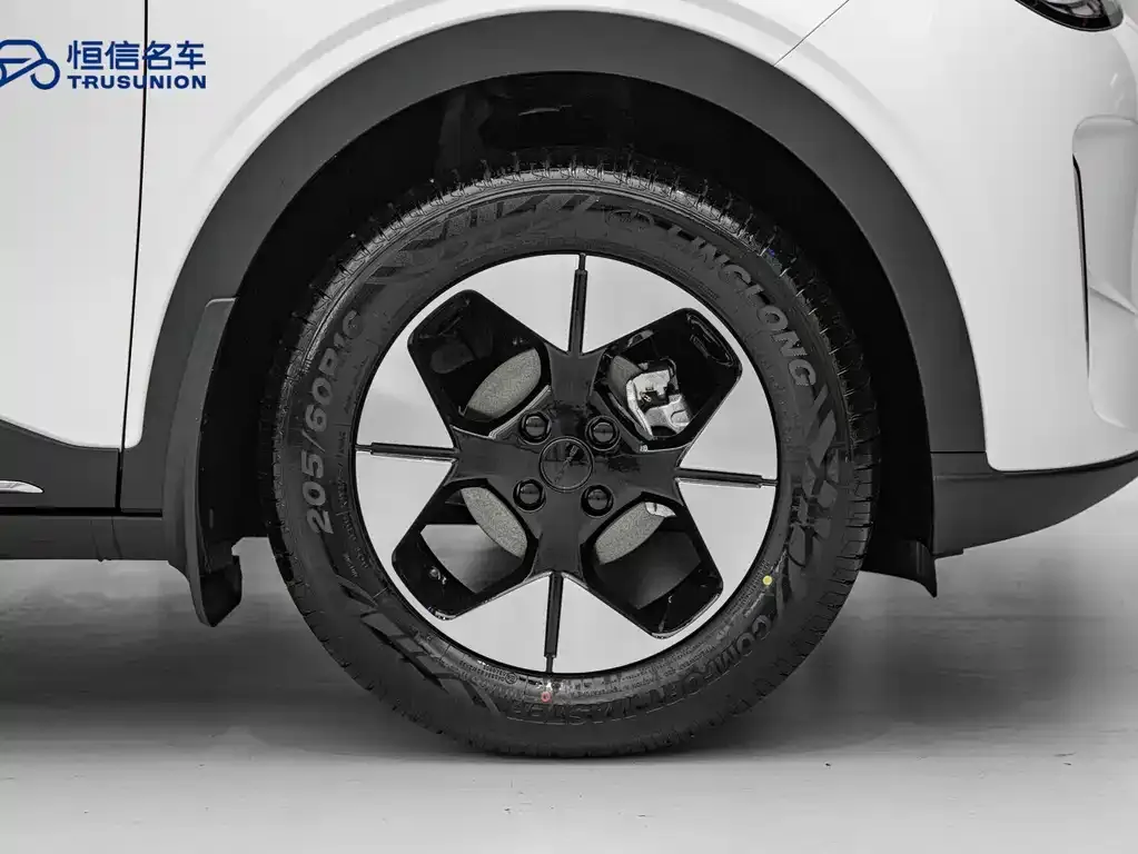 Geely Starburst — фото 7