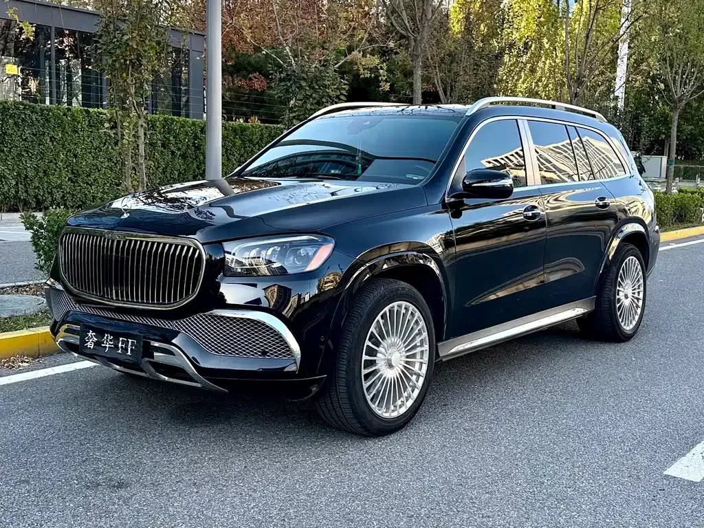Mercedes-Benz GLS — фото 1