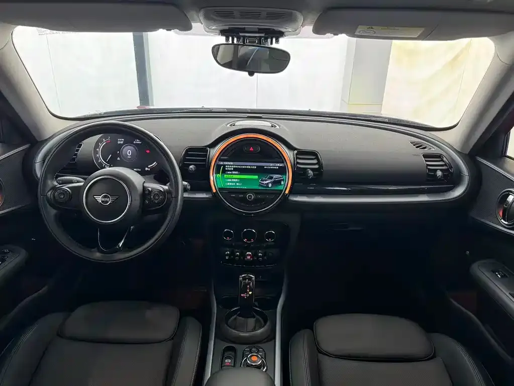 MINI Clubman — фото 9