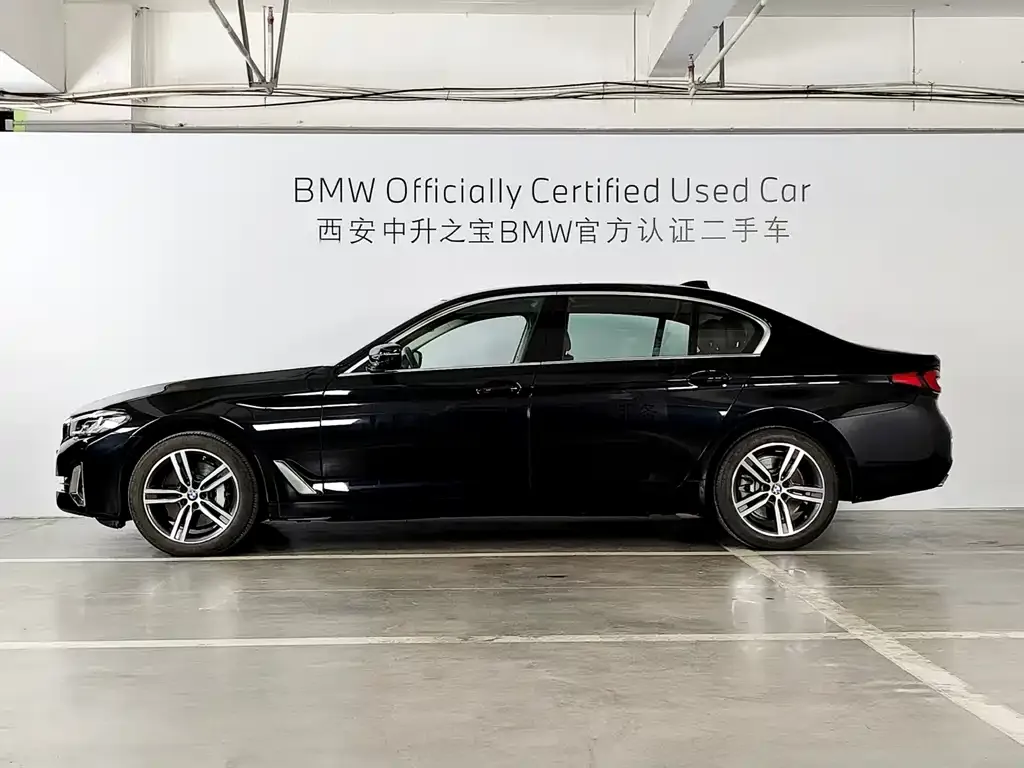 BMW 5 Series — фото 3
