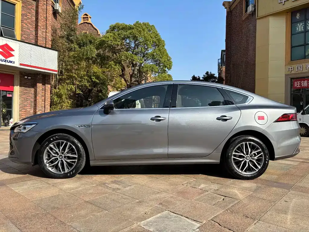 BYD Qin PLUS — фото 4