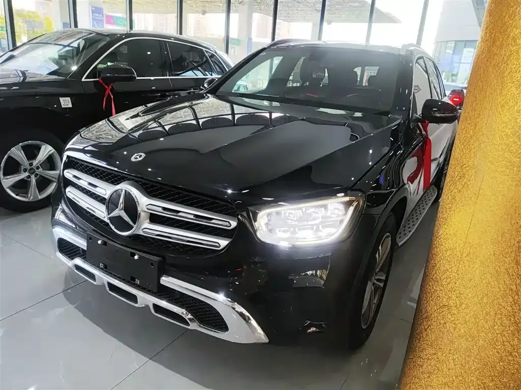 Mercedes-Benz GLC — фото 1