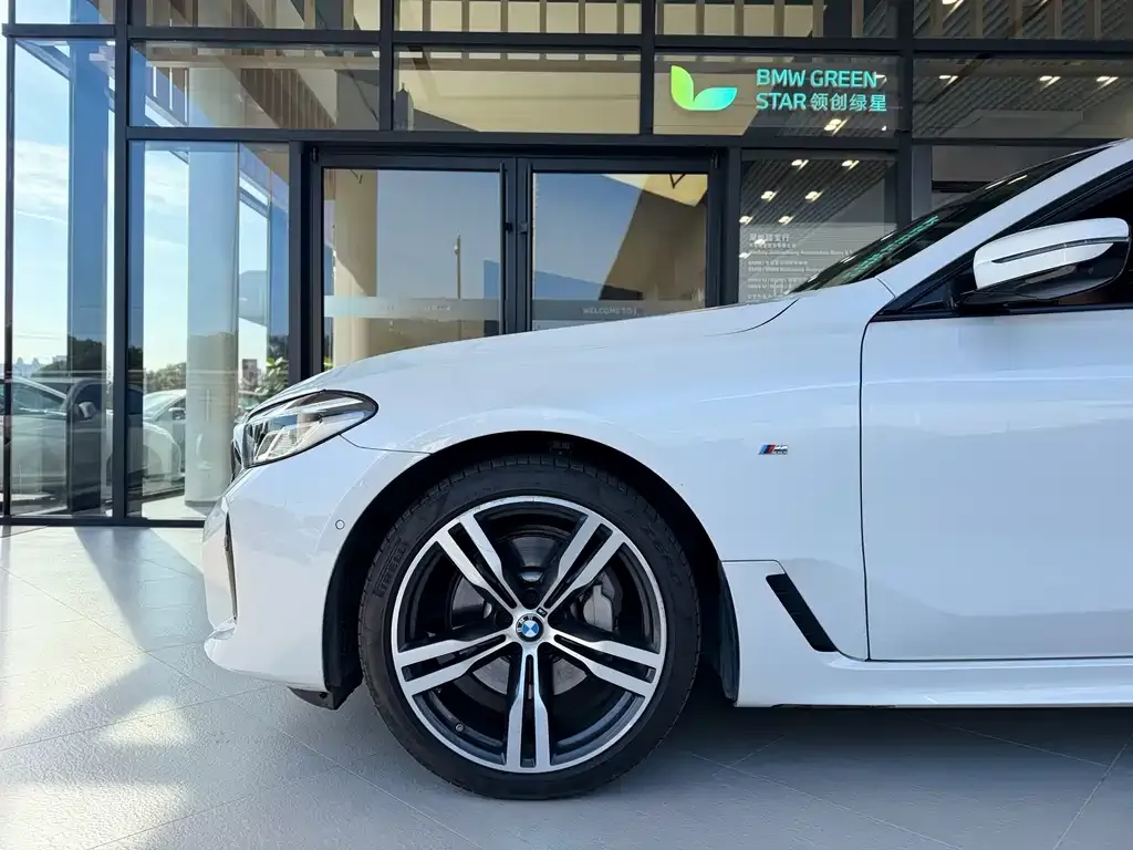 BMW 6 Series GT — фото 7