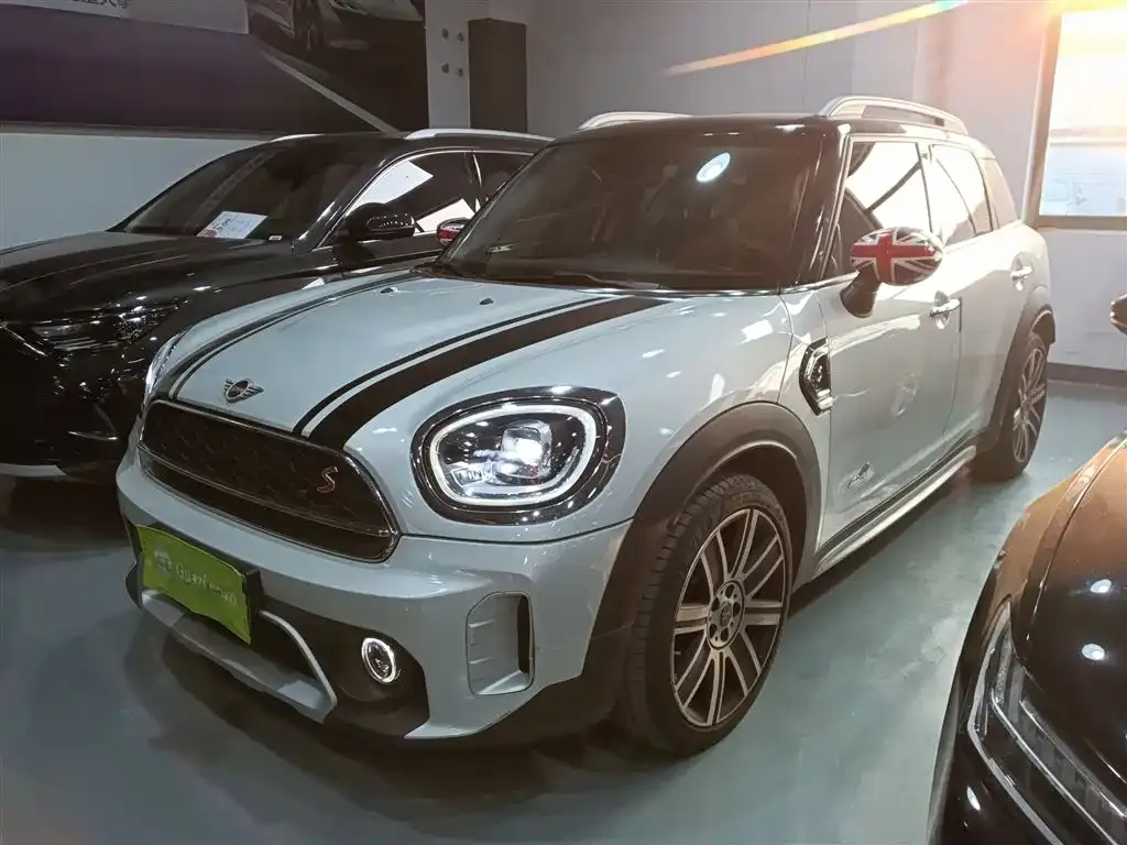MINI Countryman — фото 2