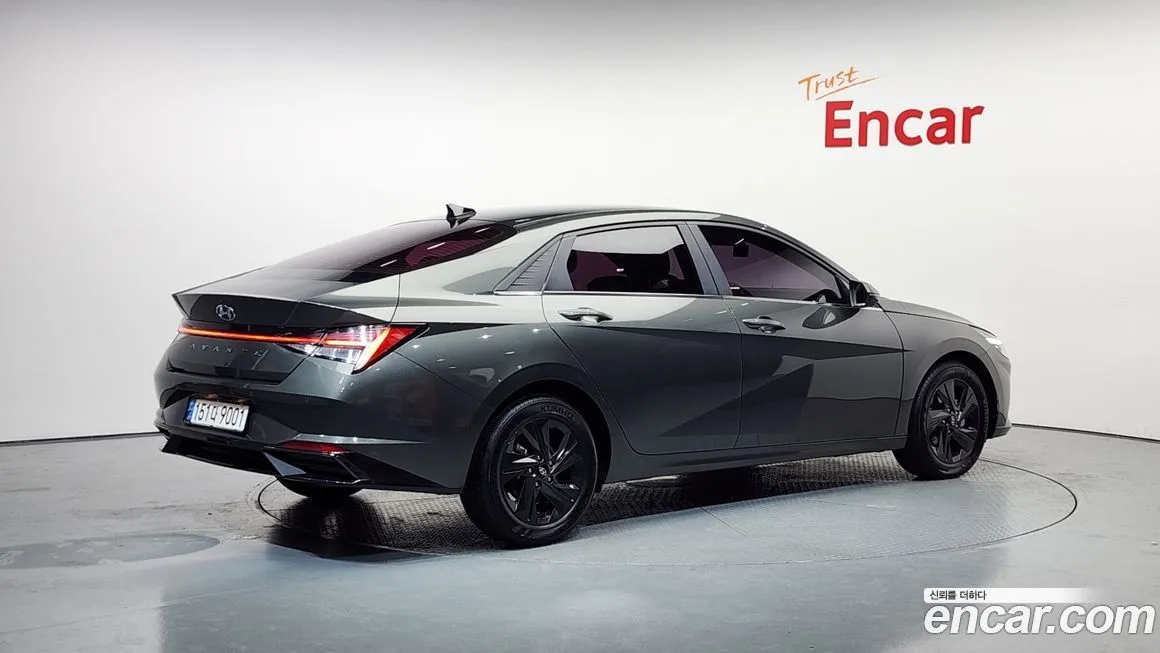 Hyundai AVANTE — фото 2