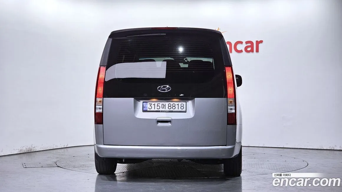Hyundai Staria — фото 4