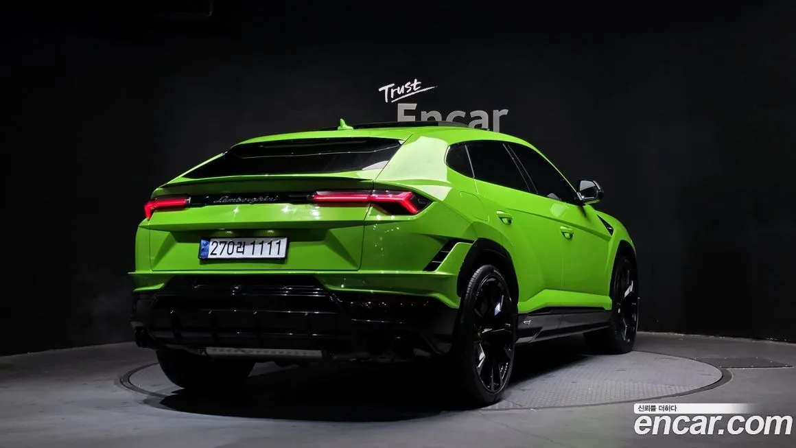 Lamborghini Urus — фото 2