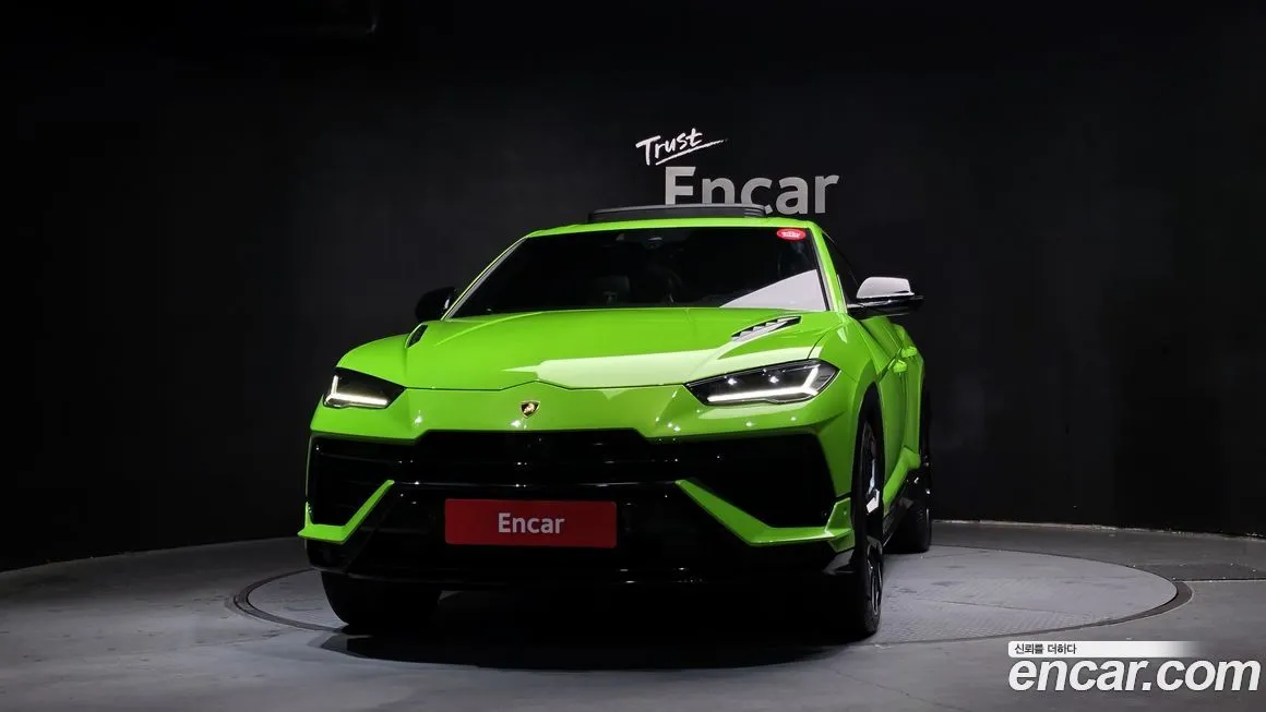 Lamborghini Urus — фото 3