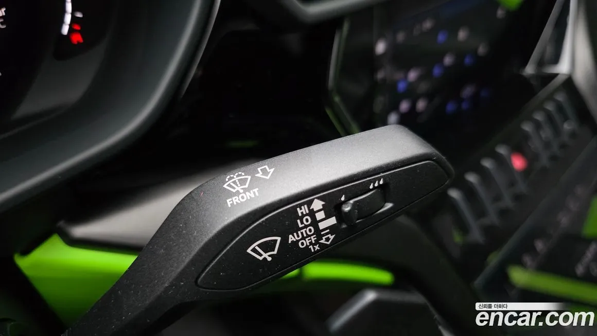 Lamborghini Urus — фото 9