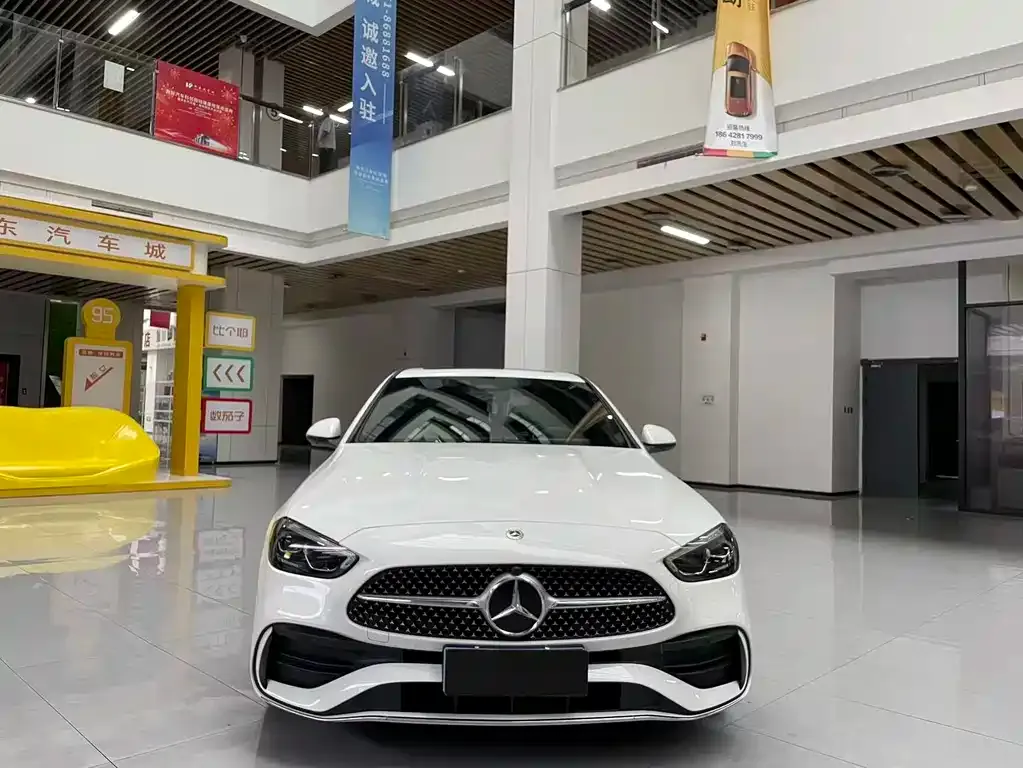 Mercedes-Benz C-Class — фото 2