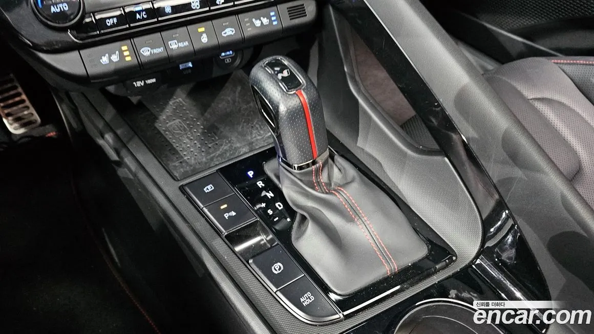 Hyundai AVANTE — фото 9