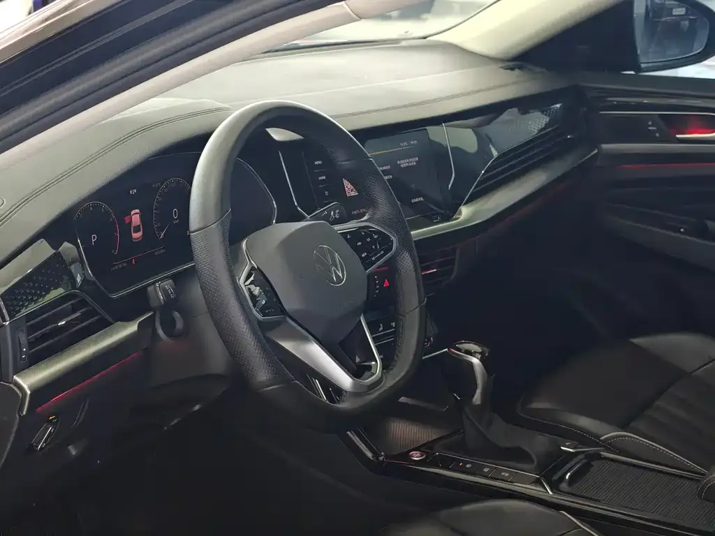 Volkswagen Passat — фото 4