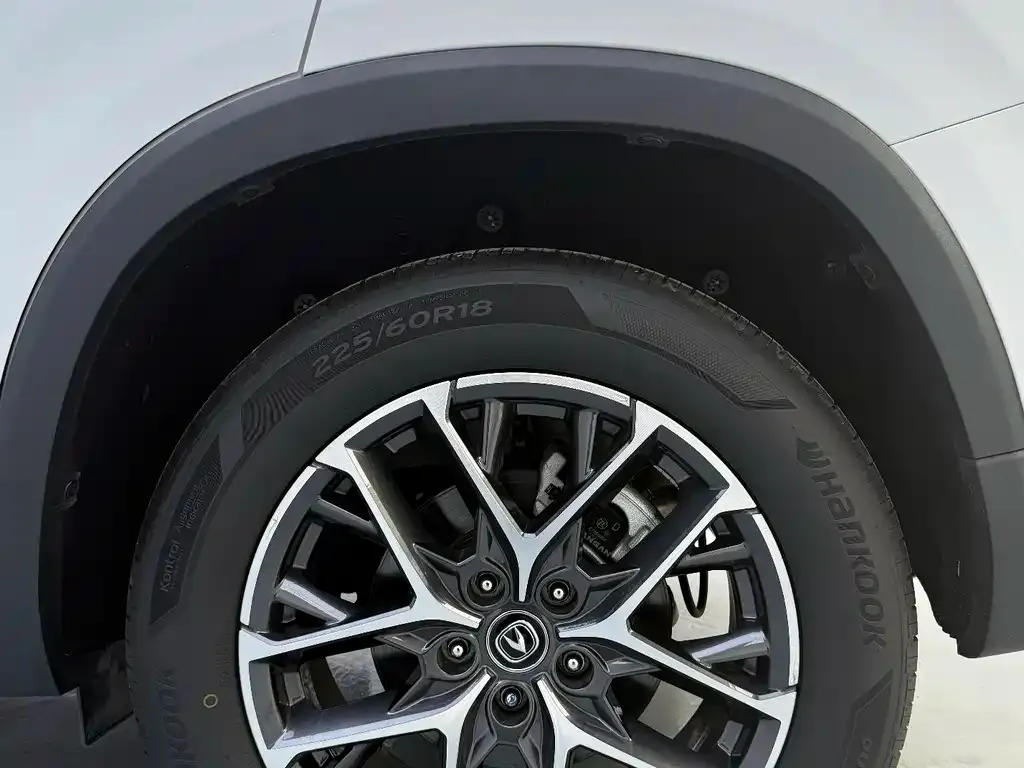 Changan CS75PLUS — фото 9