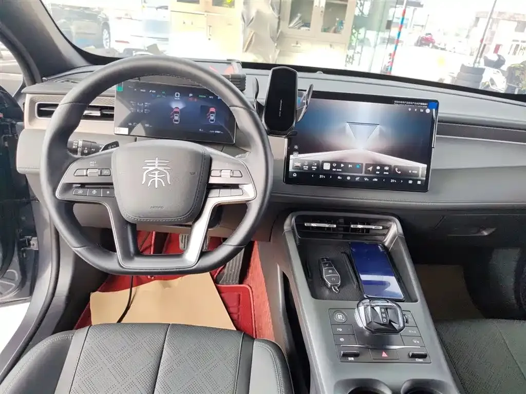 BYD Qin PLUS — фото 10
