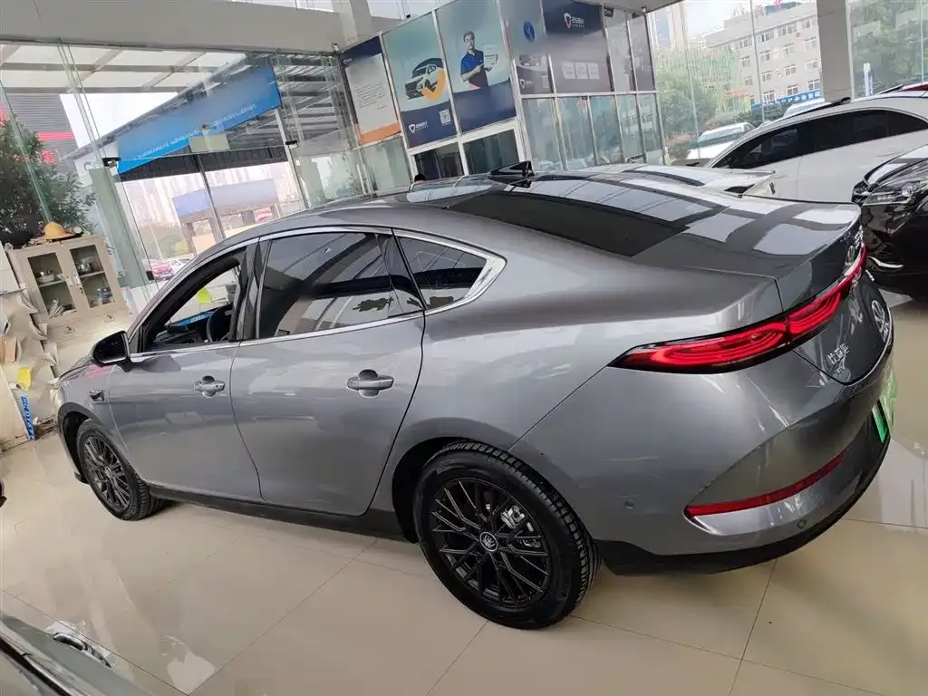 BYD Qin PLUS — фото 5