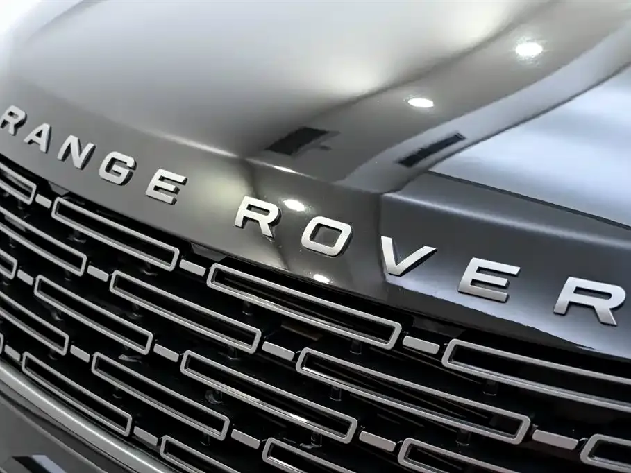 Land Rover Velar — фото 10