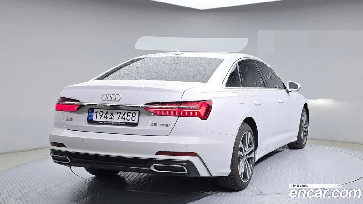 Audi A6 — фото 2