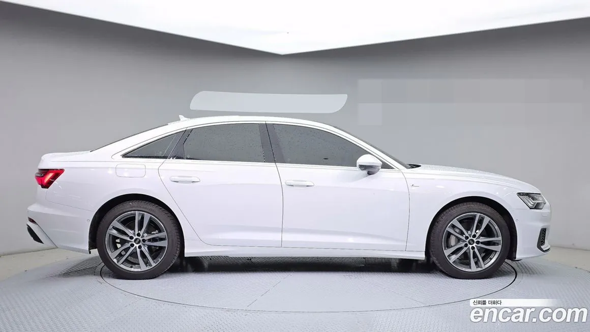 Audi A6 — фото 7