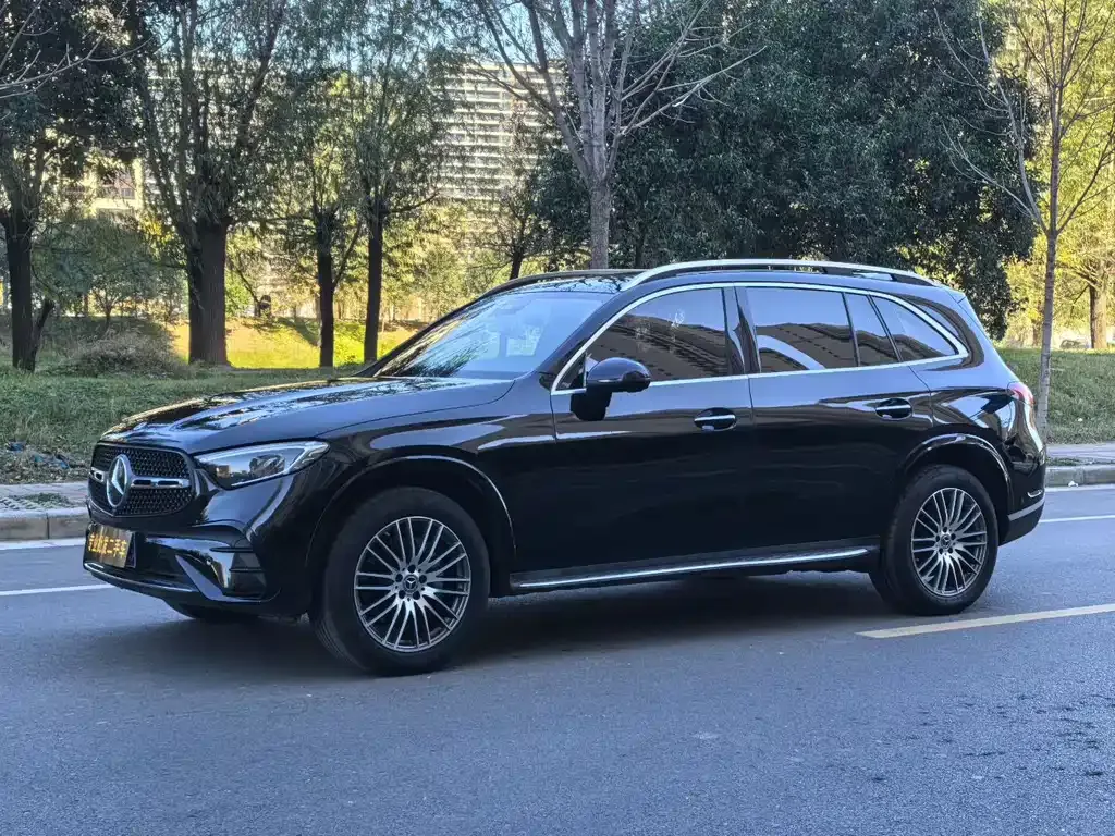 Mercedes-Benz GLC — фото 1