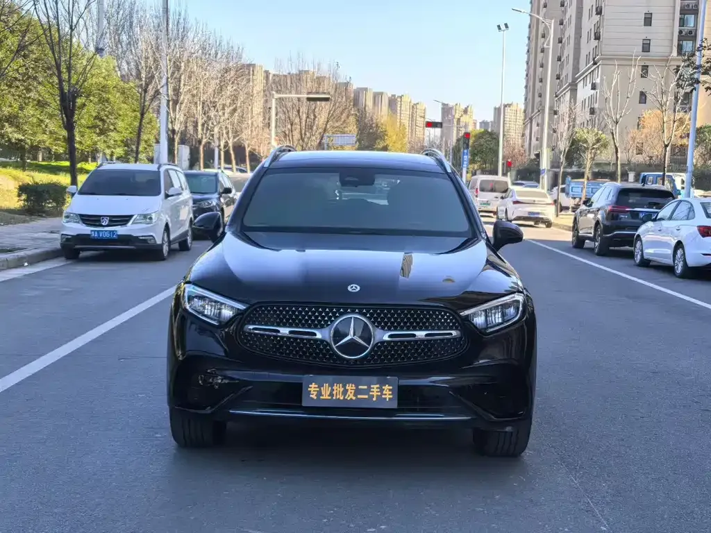 Mercedes-Benz GLC — фото 10