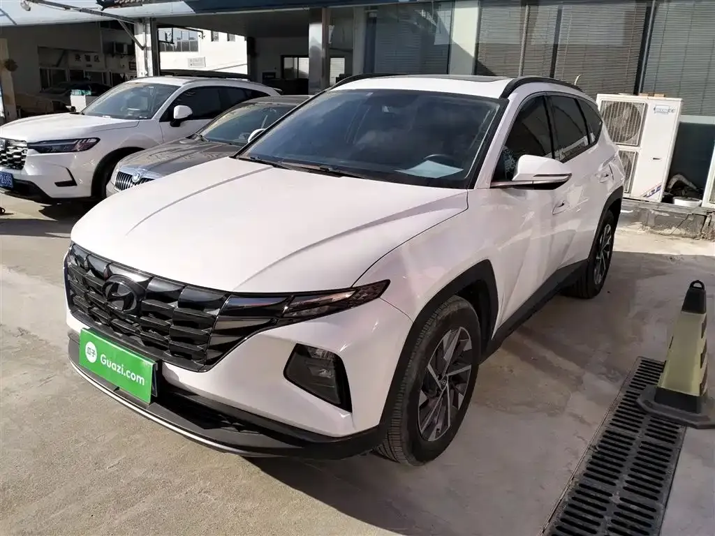 Hyundai Tucson — фото 1