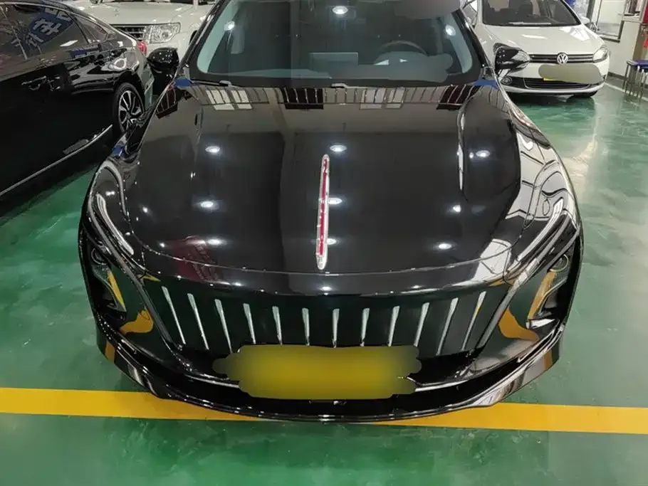 Hongqi E-QM5 — фото 2