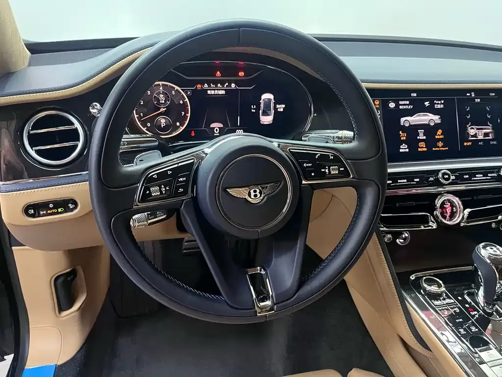 Bentley Flying Spur — фото 9