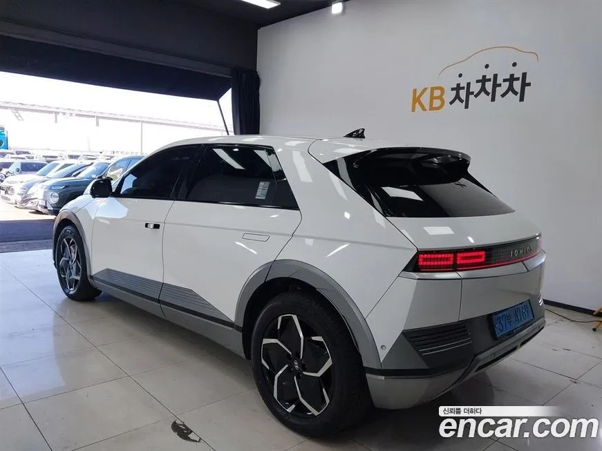 Hyundai Ioniq5 — фото 4