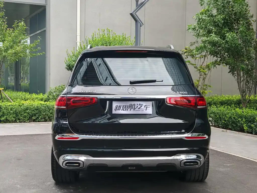 Mercedes-Benz GLS — фото 5